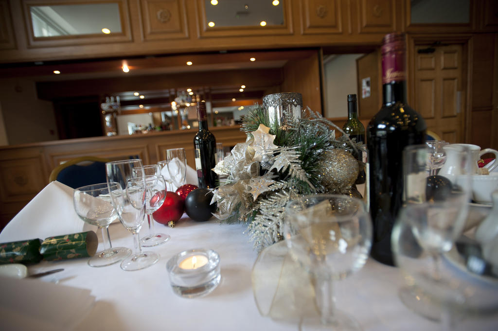 Best Western Plus Lancashire Manor Hotel Skelmersdale Bagian luar foto